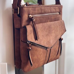 NWOT • Incredibly Soft Crossbody Purse